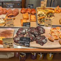 おもろまち「DELICATESSEN TRUNQ」でニース風サラダボウル＆きのこの森＆レモンフレンチトースト