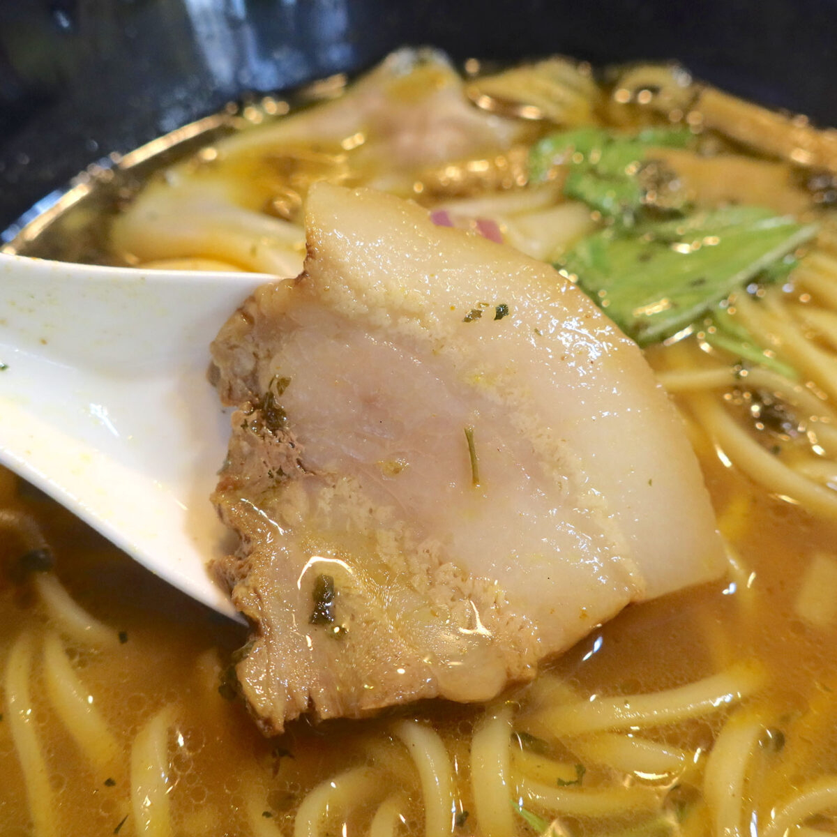 脂身多めのチャーシュー