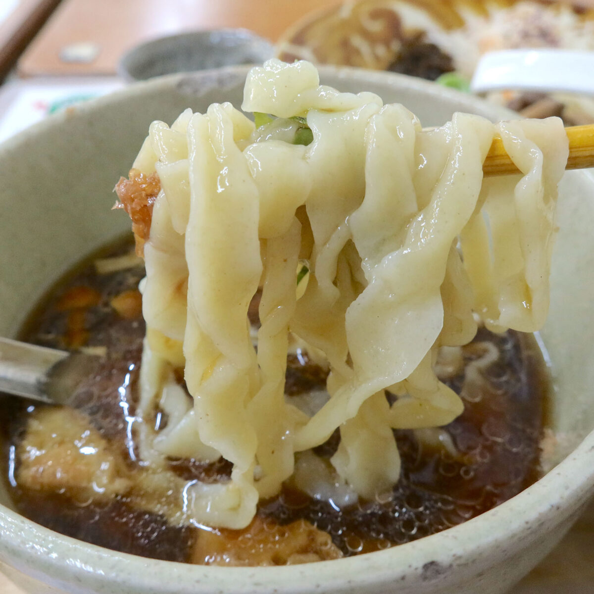 酸味の利いたつけダレ