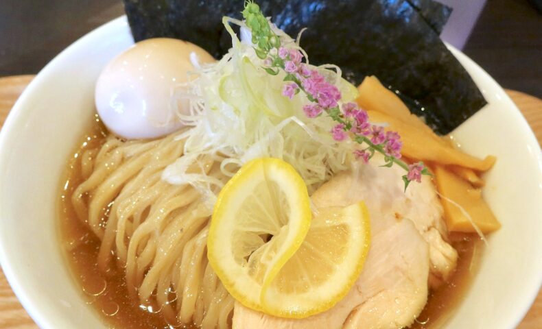 ニューオープン! 那覇・壺屋「麺処 刻」で昆布水冷やし麺+燻製鶏チャーシュー&高級海苔