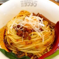 那覇「トルネコパーパ」でまったりおいしい限定・冷やし汁なし坦々麺