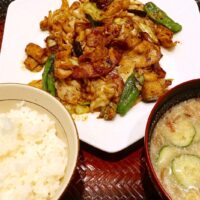 「大戸屋」のスパイス香る 辛旨ごはん・七椒香る 豚と茄子の回鍋肉&麦みそ冷や汁