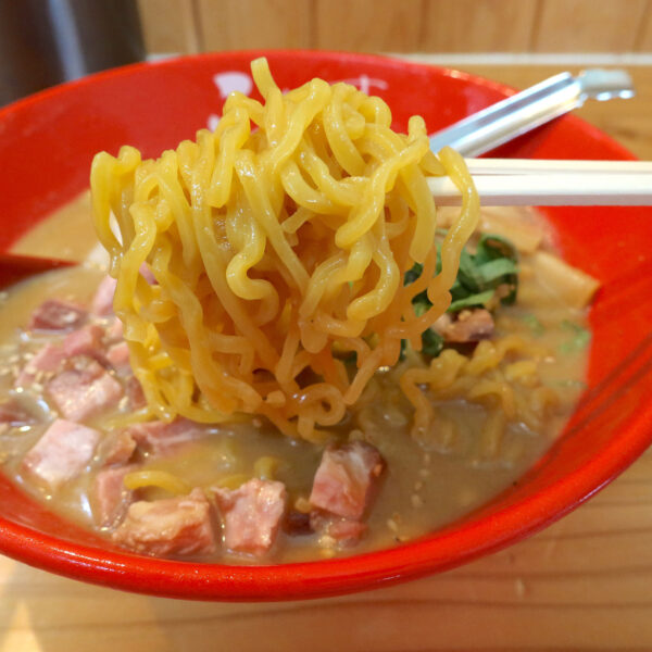 よく〆られた玉子麺