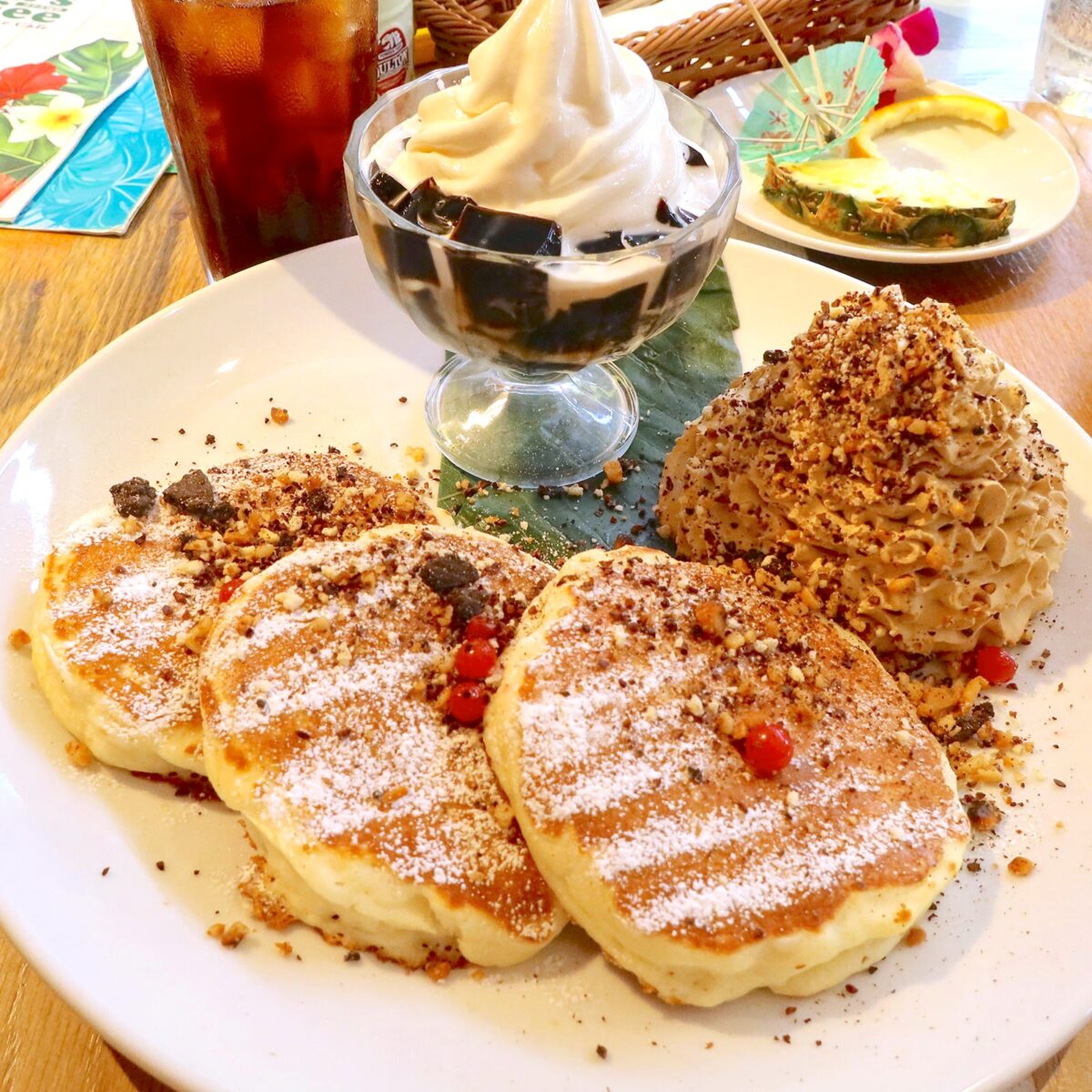 コナズKONA農園パンケーキ(1,749円)&本日のコーヒー(528円)
