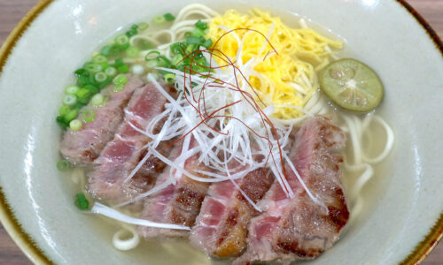 ニューオープン! 北谷「OKINAWA SOBA 898」でステーキ入りの沖縄そば・ステーキそば 100g