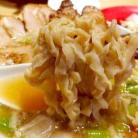 ニューオープン！ 宜野湾・普天間「ぶーちんラーメン」で特製ぶーちんラーメン＆つるつる坊主