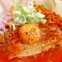 浦添・港川外人住宅「サンチクジュ港川」で限定・冷やし担々麺＋味玉