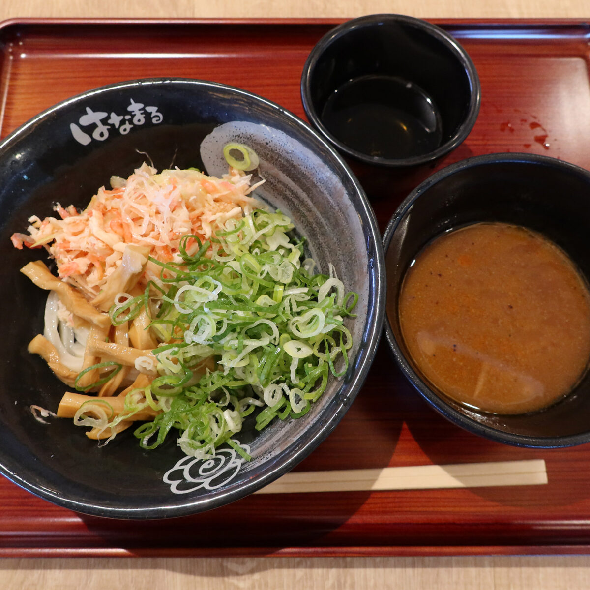 濃厚海老つけ汁うどん(890円)