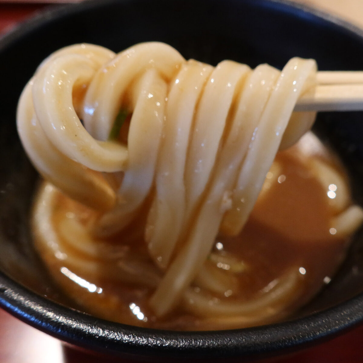 つけ汁は温かい