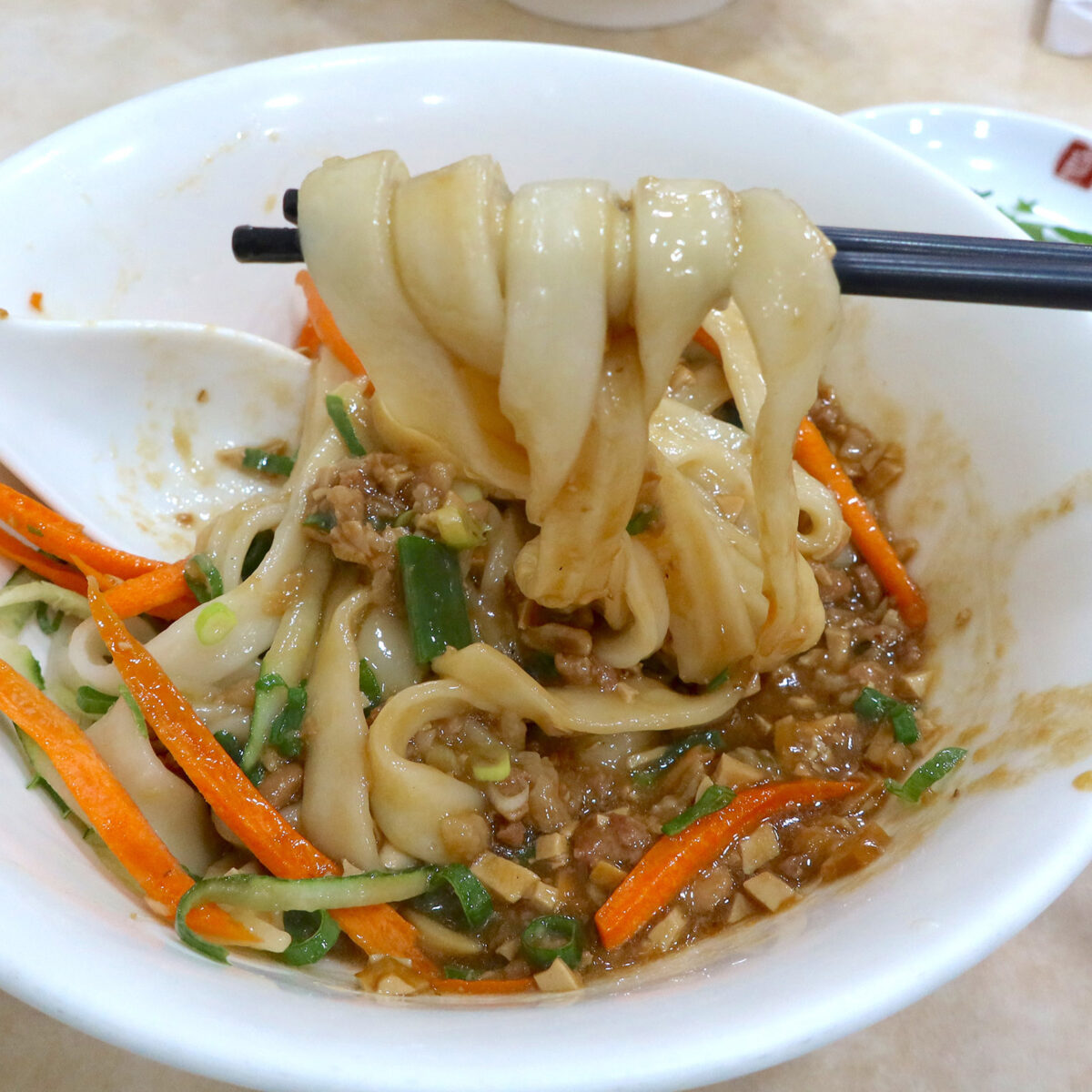 酢醤麺（110TWD）