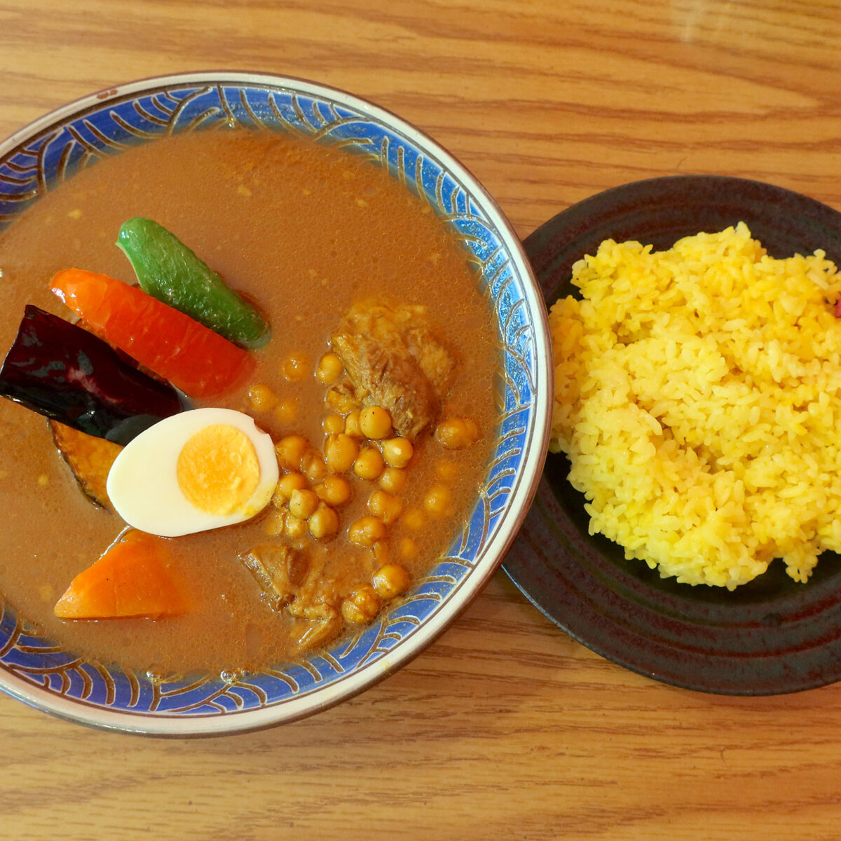 軟骨ソーキカレー(1,480円)+豆トッピング(100円)