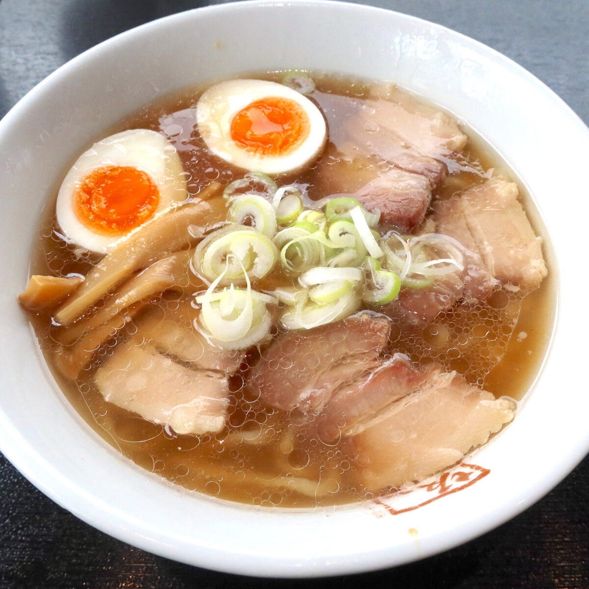 味玉ラーメン(1,030円)