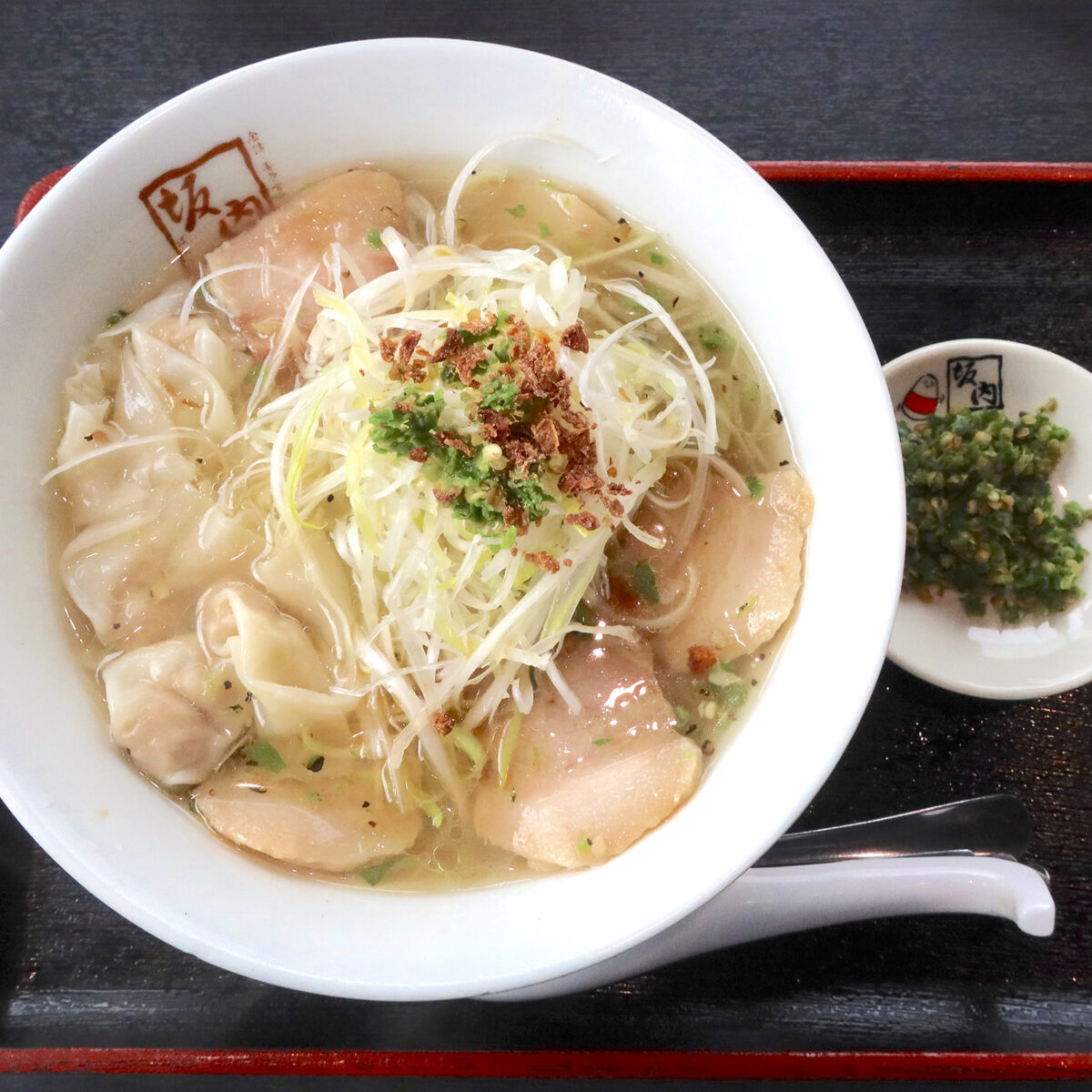 青唐ねぎ塩ラーメン(1,060円)+ワンタン(240円)