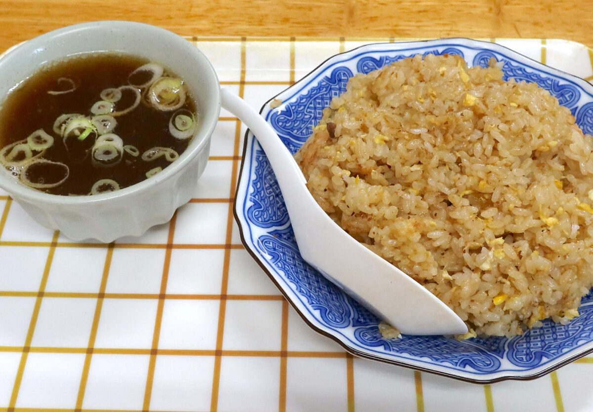 エビチャーハン(900円)